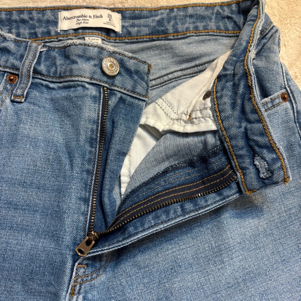 Abercrombie & Fitch Jeans Size 6 The Mom High-Rise Light Blue Curve Love Cotton - Picture 8 of 14
